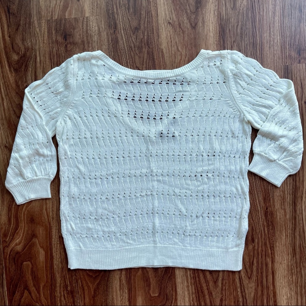 White House Black Market White Pointelle 3/4 Sleeve V Back Sweater Womens Size L